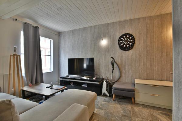 Maison de ville (140M²) 105000€ BEAUMONT-LE-ROGER CENTRE VILLE avec terrain de 260M²