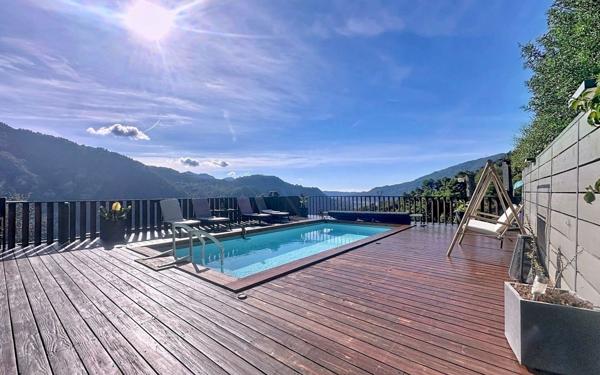 Maison à vendre    5 pièces •  Saint-Martin-du-Var