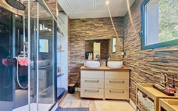 Maison à vendre    5 pièces •  Saint-Martin-du-Var