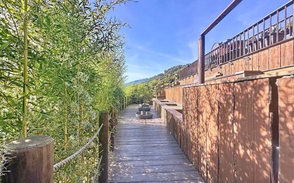 Maison à vendre    5 pièces •  Saint-Martin-du-Var