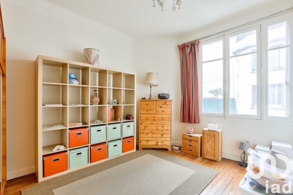 Appartement 7 pièces de 145 m² à Neuilly-sur-Seine (92200)