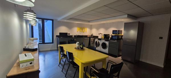 À VENDRE – BÂTIMENT PROFESSIONNEL – BOIS-GUILLAUME (76)