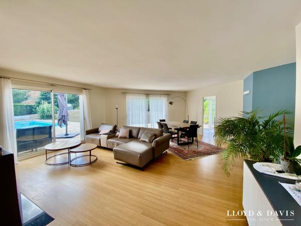 Maison de prestige 175 m² - 5 chambres - Piscine & Double Garage - Golf de Nantes
