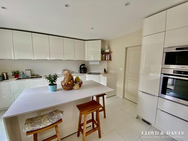 Maison de prestige 175 m² - 5 chambres - Piscine & Double Garage - Golf de Nantes