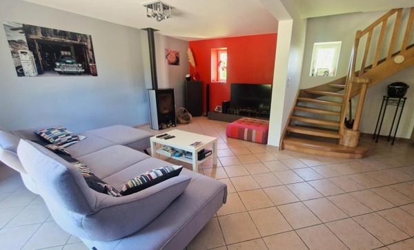 SUPERBE CORPS DE FERME RENOVE AVEC GOUT ET PASSION