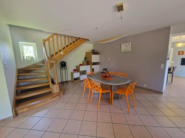 SUPERBE CORPS DE FERME RENOVE AVEC GOUT ET PASSION