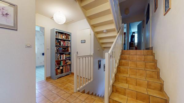 Ballan-Miré (37510) Maison familiale avec piscine Lac des Bretonnières