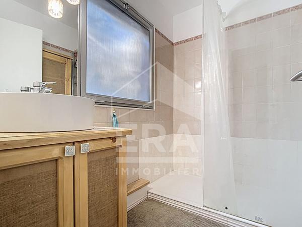 MARSEILLE 8EME - APPARTEMENT T3 75m² - CALME & LUMINOSITE - QUARTIER STE ANNE / MAZARGUES