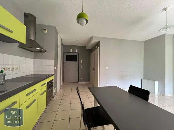 Appartement à louer 1 pièce 27.18m² Grenoble (38000)