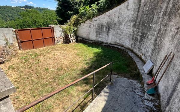 Maison à vendre    6 pièces • 122 m2 Bosmie-l'Aiguille