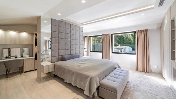 Villa de prestige dans un domaine sécurisé à valbonne