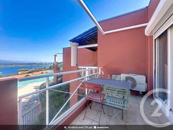 Appartement F3 à vendre  3 pièces - 39,35 m 2   THEOULE SUR MER  - 06