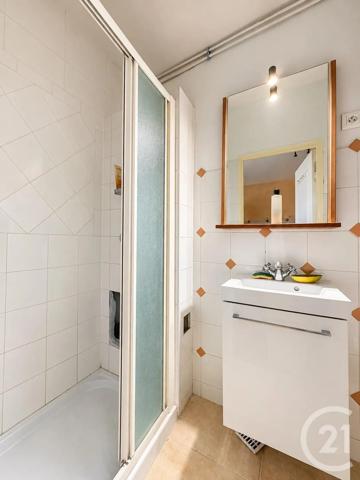 Appartement F1 à vendre  1 pièce - 26,87 m 2   VENCE  - 06