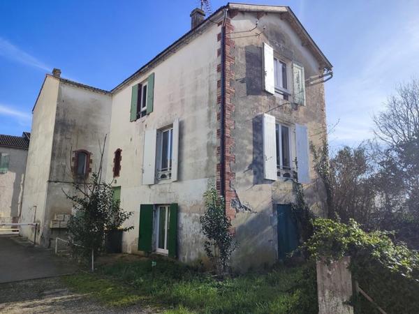 Immeuble 155 000 € Tonneins 274 m² DPE D