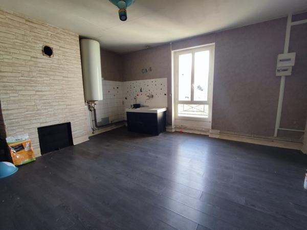 Immeuble 155 000 € Tonneins 274 m² DPE D