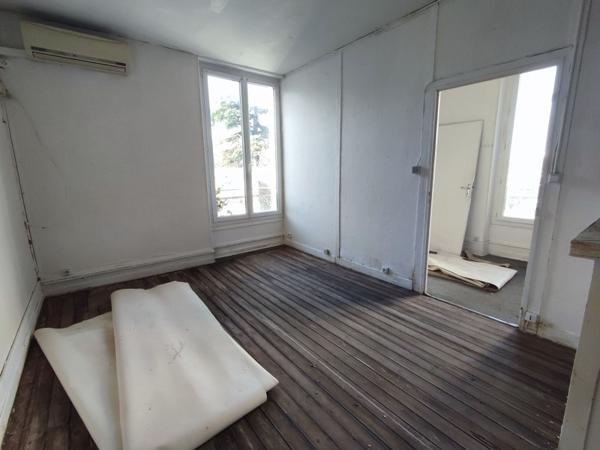 Immeuble 155 000 € Tonneins 274 m² DPE D