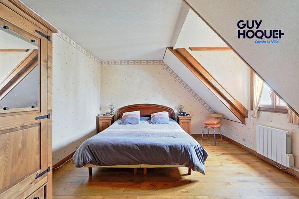 Maison à vendre à Combs-la-Ville - 4 chambres - sous-sol total