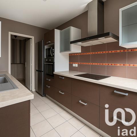 Location appartement 4 pièces 96 m² Châtenay-Malabry