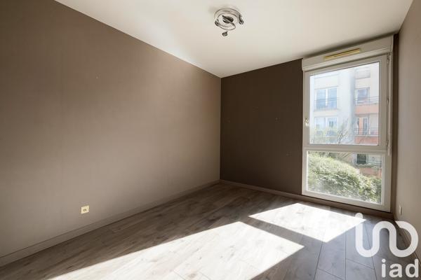 Location appartement 4 pièces 96 m² Châtenay-Malabry