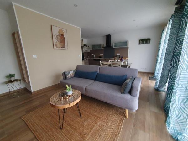 Appartement avec son jardin privatif