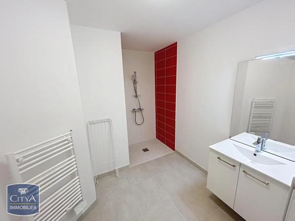 Appartement à louer 3 pièces 71.22m²