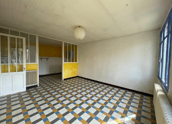 Maison à vendre    5 pièces •  Aubenas