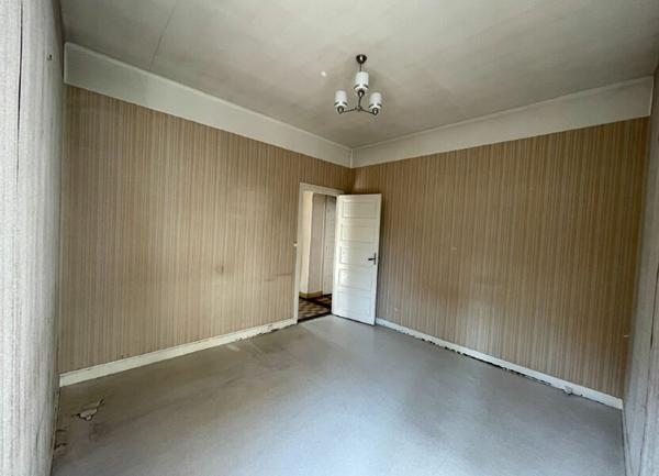 Maison à vendre    5 pièces •  Aubenas