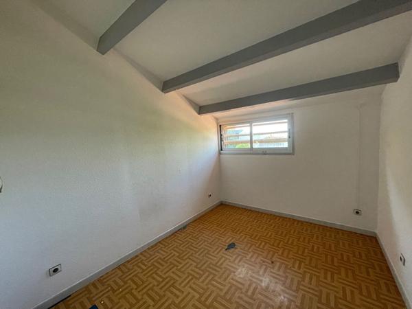 Villa Venelles 6 pièce(s) 121 m2
