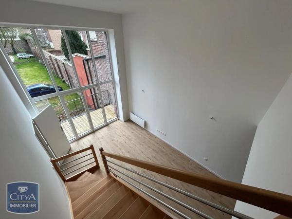 Appartement à louer 4 pièces 83m²