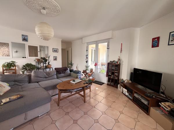 Appartement 3 pièce(s) 2 chambre(s) 74 m²