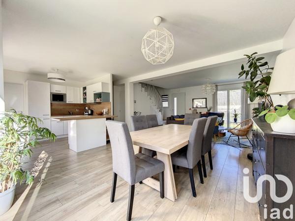 Maison à vendre 5 pièces 110 m² Rambouillet