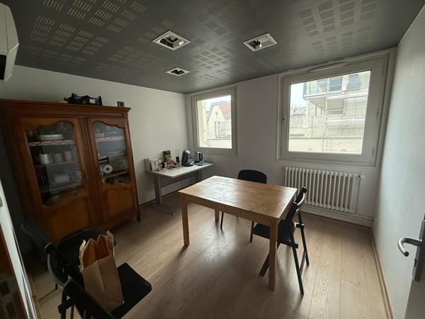 Bureaux à louer Bourg En Bresse centre ville - 143 m² et 4 stationnements