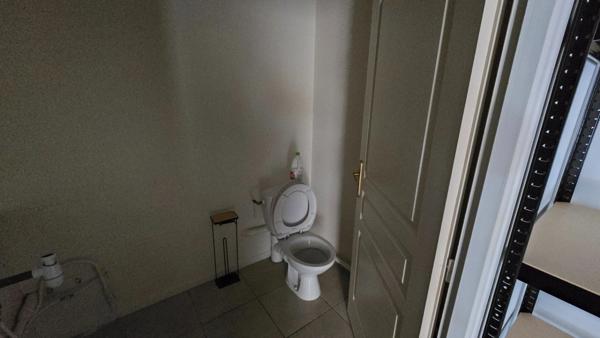 Cellule commerciale de 140 m² à louer proche de CHALON SUR SAONE (71)