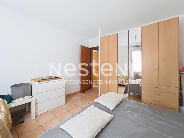 Maison de plain-pied,  4 pièces, 101 m² habitables, Jardin clos avec piscine