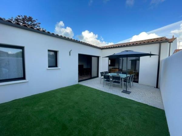 Maison neuve de plain pied avec garage à LAGORD