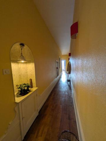 ROANNE CENTRE ? APPARTEMENT BOURGEOIS DE 182 M² ? CHARME ET PRESTIGE DE L'ANCIEN