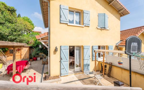 Maison à vendre    7 pièces • 171 m2 Irigny