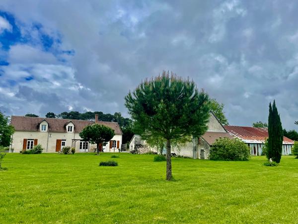 ENSEMBLE IMMOBILIER A VENDRE LE CONTROIS EN SOLOGNE