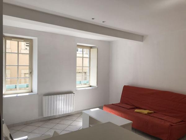 Location studio de 23 m² en Bastide proche Square Gambetta au centre-ville de Carcassonne