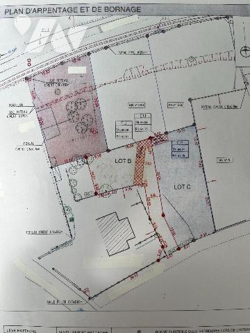 Terrain à bâtir à Chemillé de 491 m². Opportunité à saisir ! Terrain à bâtir de 491 m² non viab...