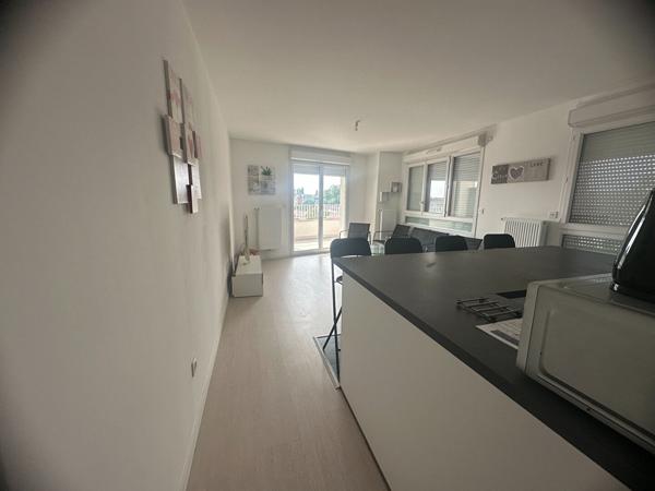 Appartement T5 meublé ? Dernier étage avec terrasse ? Lomme MAISON DES ENFANTS - MITTERIE