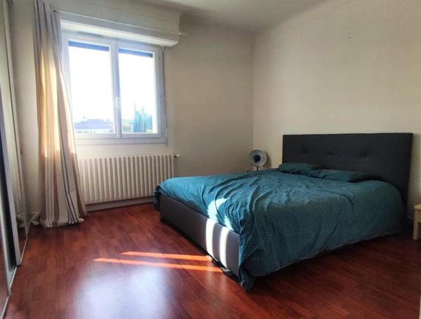 À VENDRE  Spacieuse maison familiale de 154 m² à Gelos