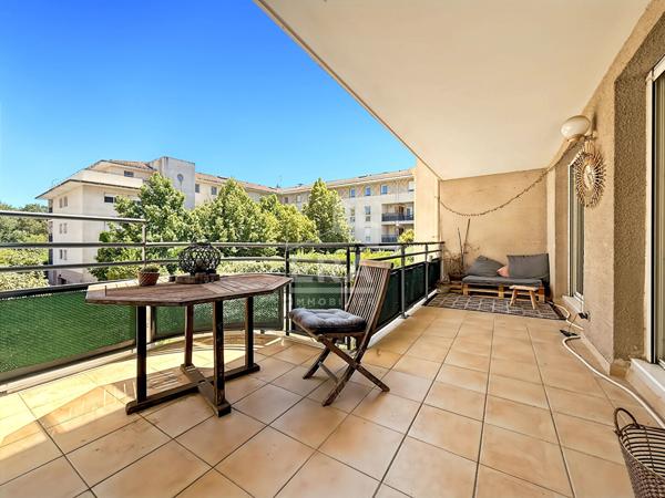 Appartement Aix En Provence 6 pièce(s) 123 m2