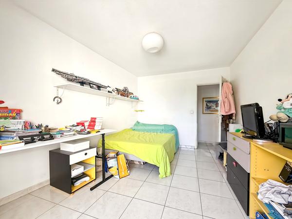 Appartement Aix En Provence 6 pièce(s) 123 m2