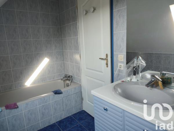 Maison à vendre 6 pièces 110 m² Moret-Loing-et-Orvanne