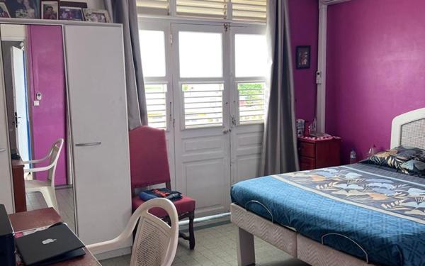 Maison à vendre    4 pièces •  Le Vauclin