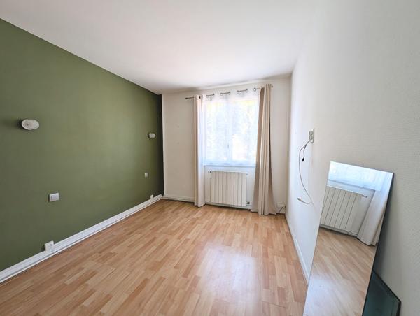 Appartement - Le Mesnil Le Roi - 2 pièces - 58 m2 , Le mesnil le roi