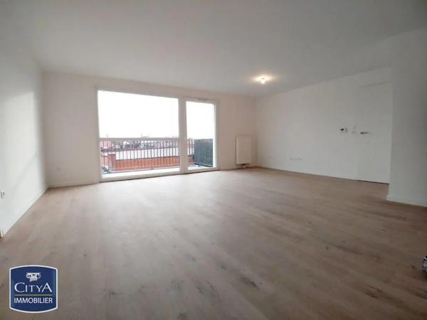 Appartement à louer 4 pièces 82.16m² Loos (59120)
