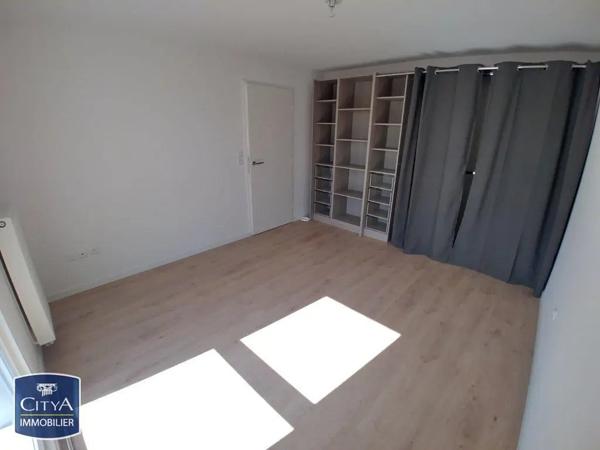 Appartement à louer 4 pièces 82.16m² Loos (59120)