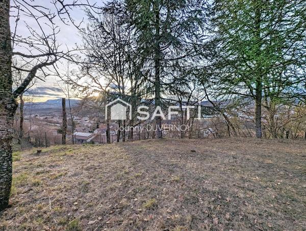 Grand terrain sur secteur privilègier